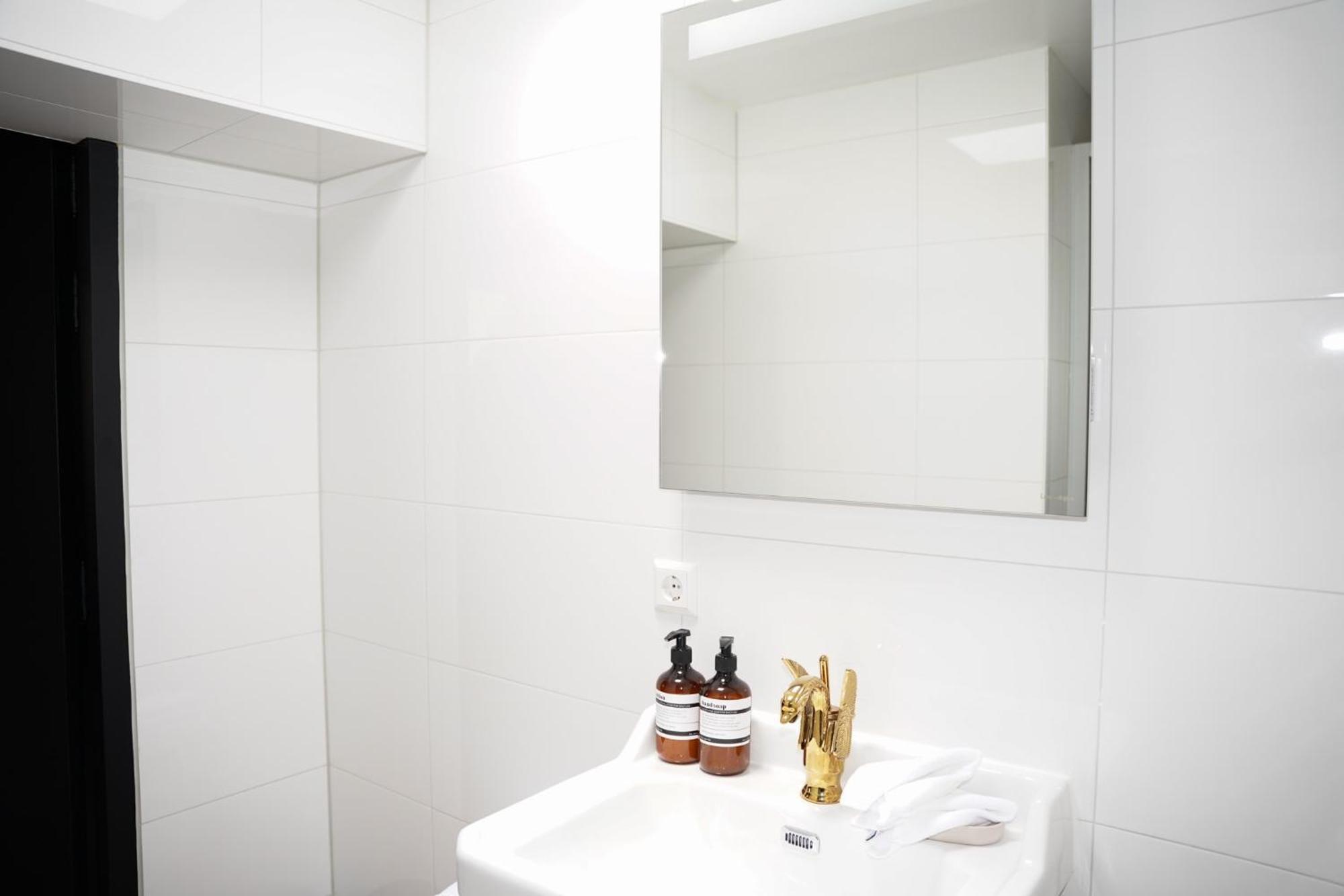 Boutique Hotel Johannes Delft Bagian luar foto