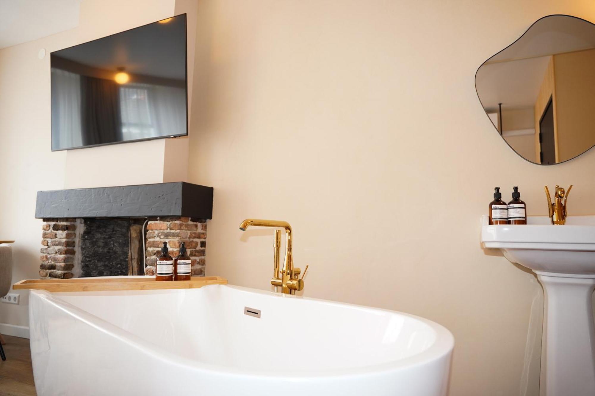 Boutique Hotel Johannes Delft Bagian luar foto